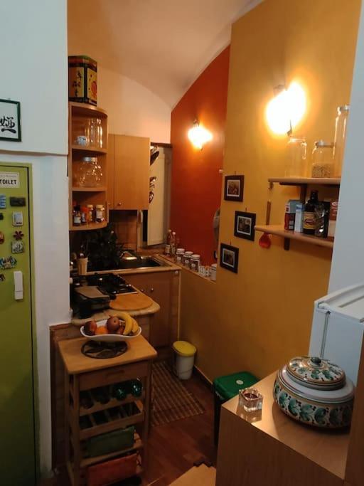 Casa Vacanza-Donnamalia Napoli Centro Storico Βίλα Εξωτερικό φωτογραφία